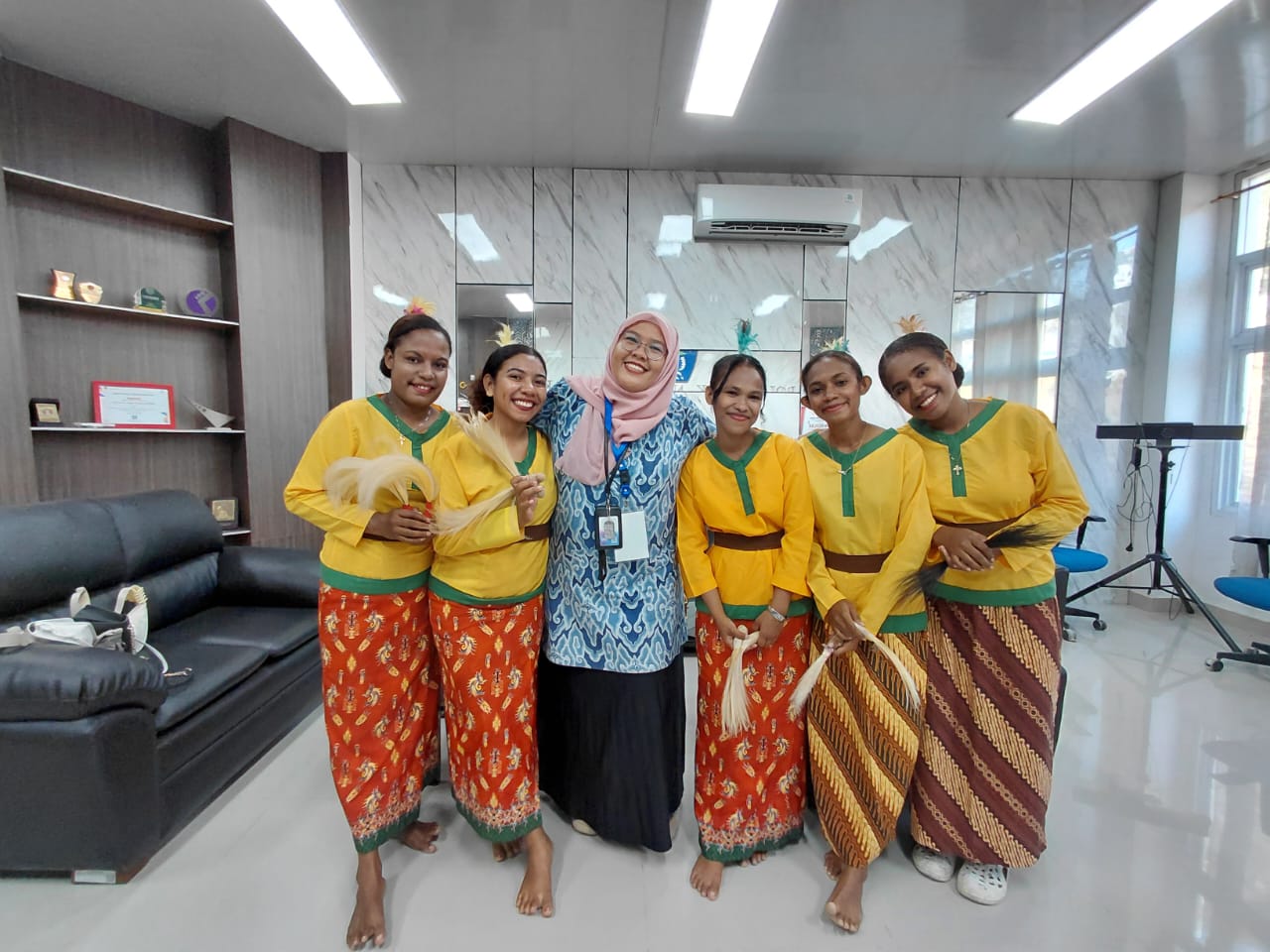 Dinamika Humas Politeknik Negeri Fakfak Roirike Bewinda